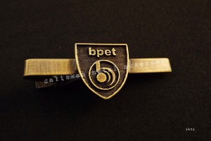 Kravat iğnesi, firmaya özel, tasarım, BPET, antik kaplama, promosyon, Ostim, Ankara